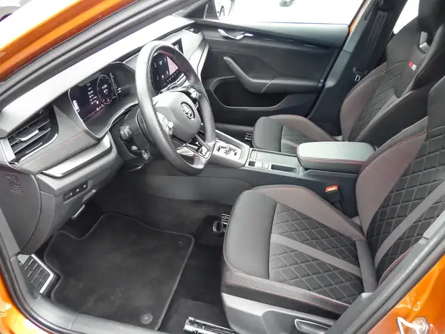 Skoda Octavia view 14