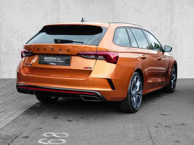 Skoda Octavia view 3
