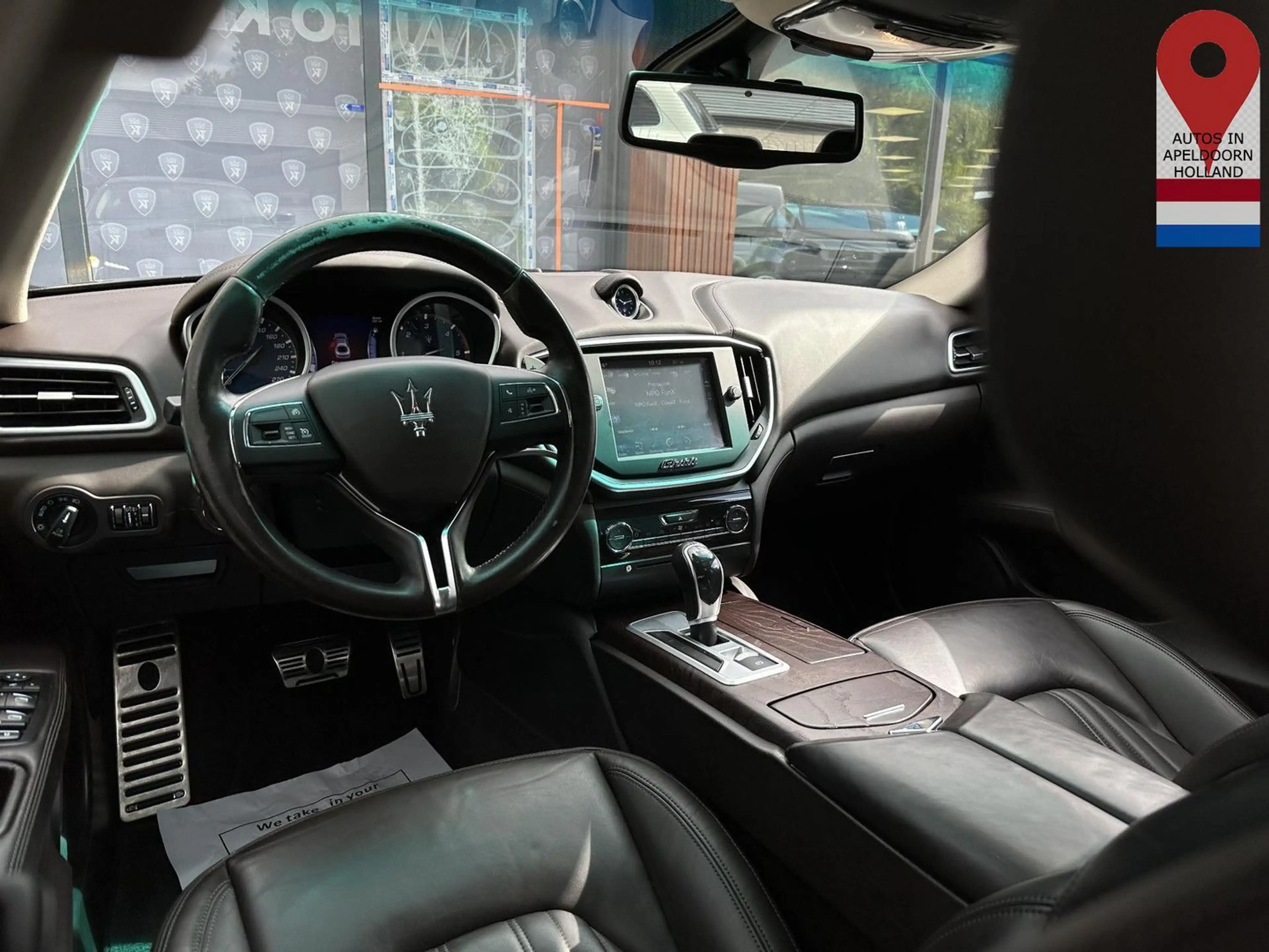 Maserati Ghibli 3.0 V6 D — photo 2