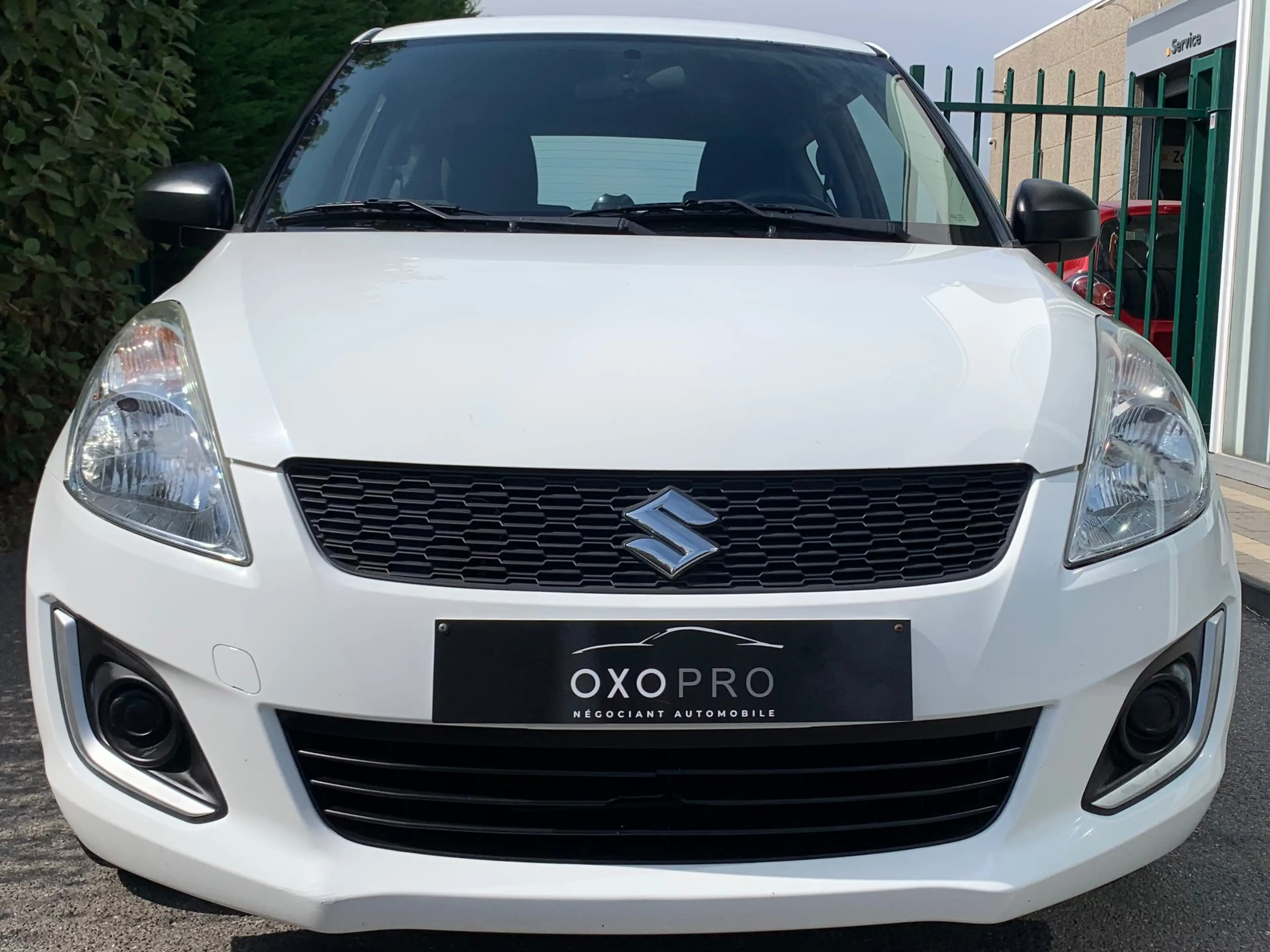 Suzuki Swift 1.2 Essence 94CV / FaceLift / Radar de Recul / Radio CD & USB / Euro 6B = LEZ 2030 / GARANTIE 12 MOIS — photo 3