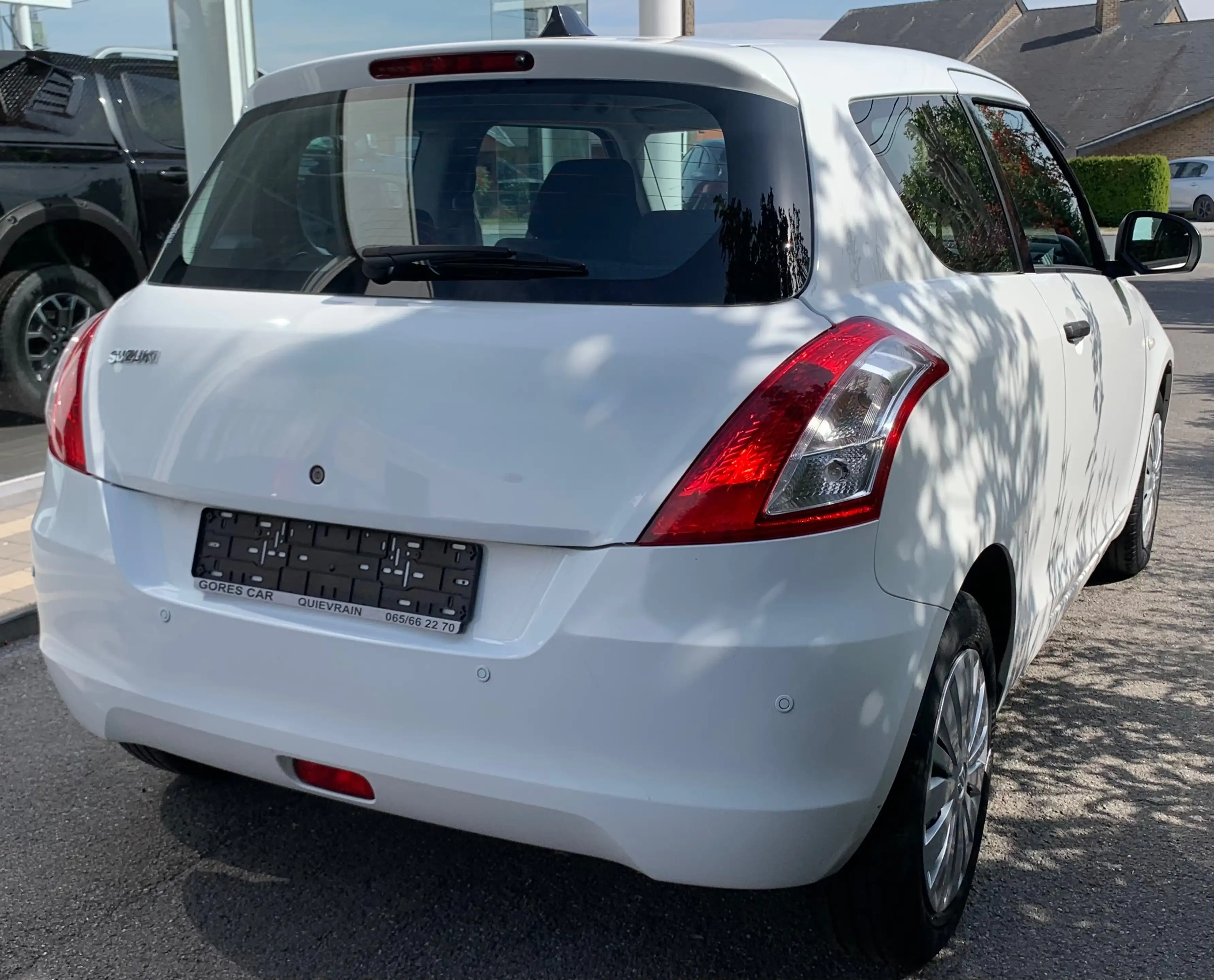 Suzuki Swift 1.2 Essence 94CV / FaceLift / Radar de Recul / Radio CD & USB / Euro 6B = LEZ 2030 / GARANTIE 12 MOIS — photo 5