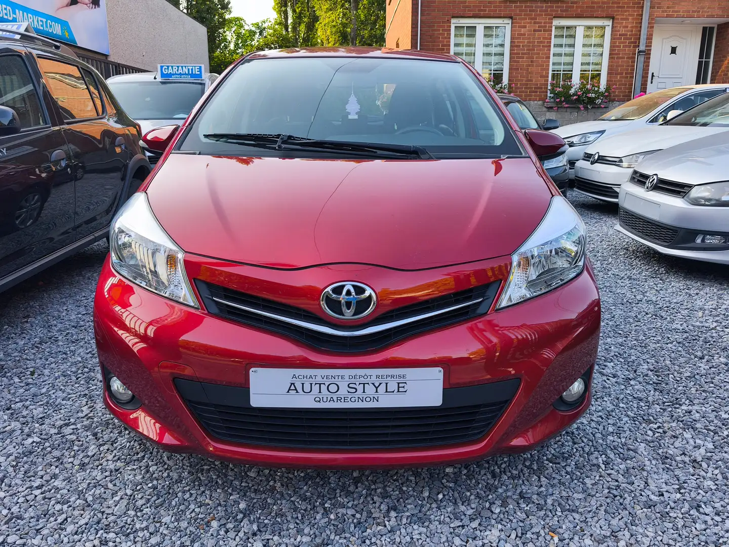 Toyota Yaris 1.33i / Garantie / Airco / 82.000 KMS / Rouge - 2