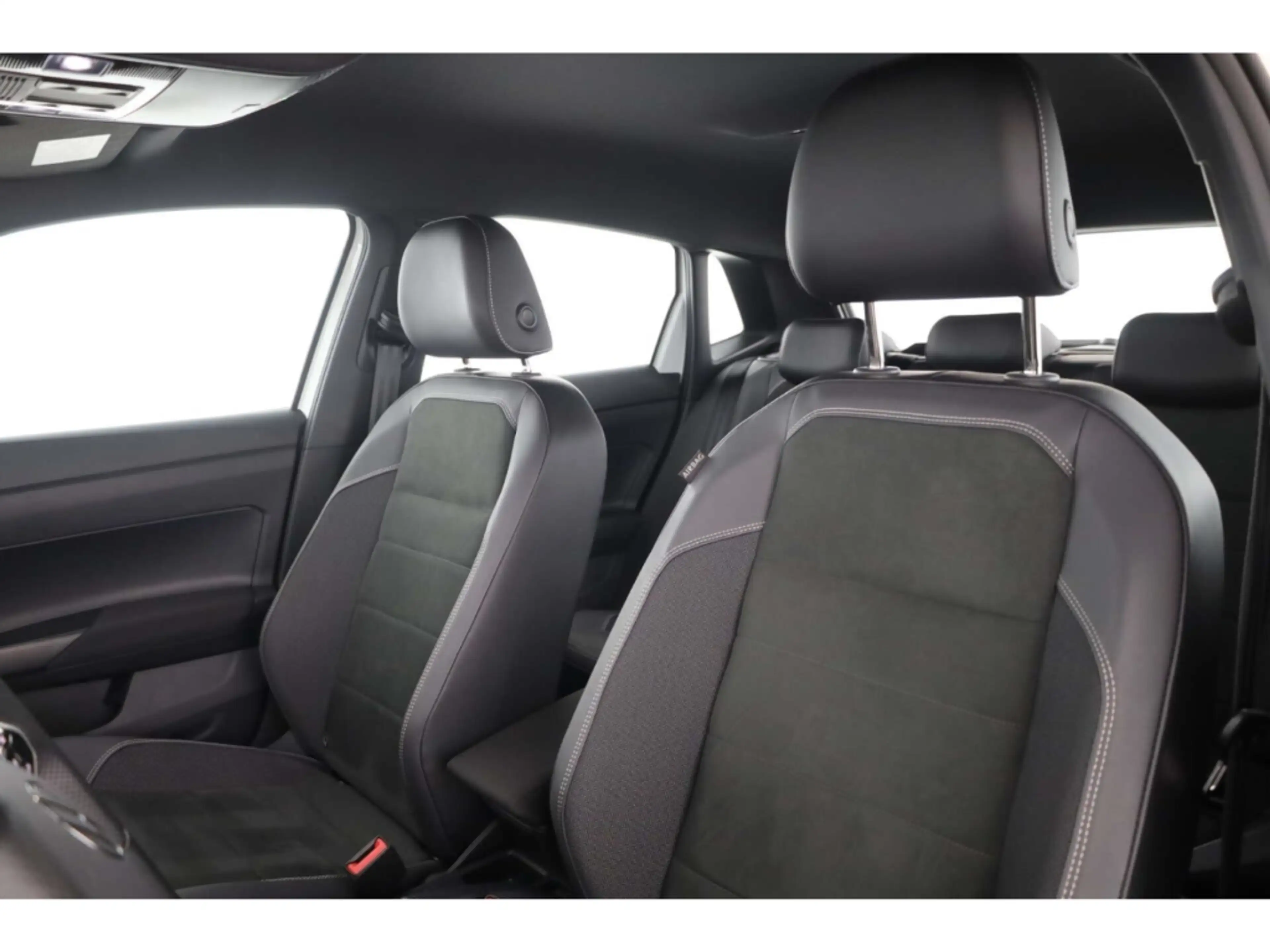 Volkswagen Polo GTI 2.0 TSI — photo 10