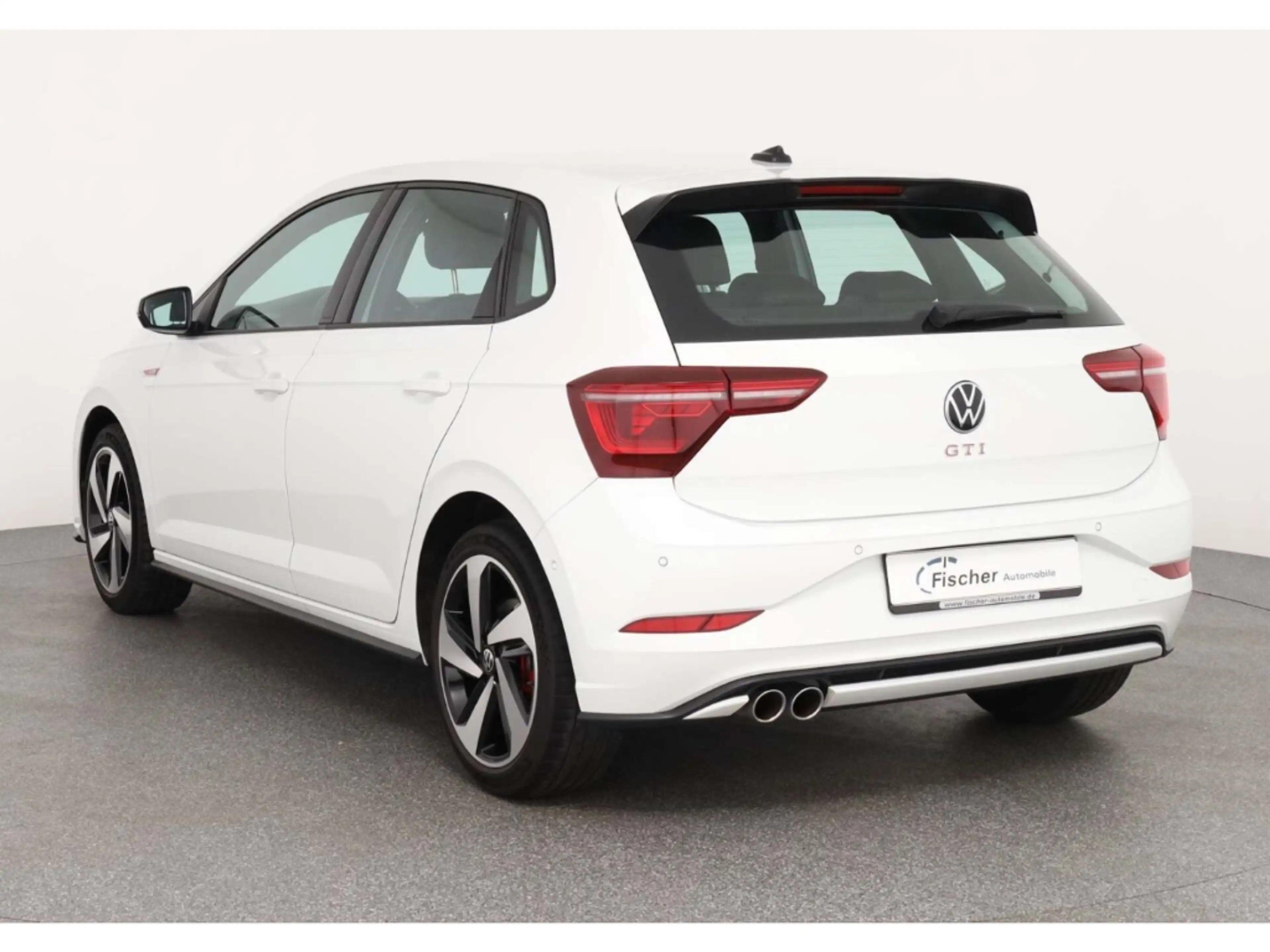 Volkswagen Polo GTI 2.0 TSI — photo 4