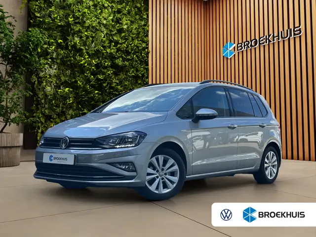 Volkswagen Golf Sportsvan 1.0 TSI Highline | Adaptive Cruise | Trekhaak | Ca