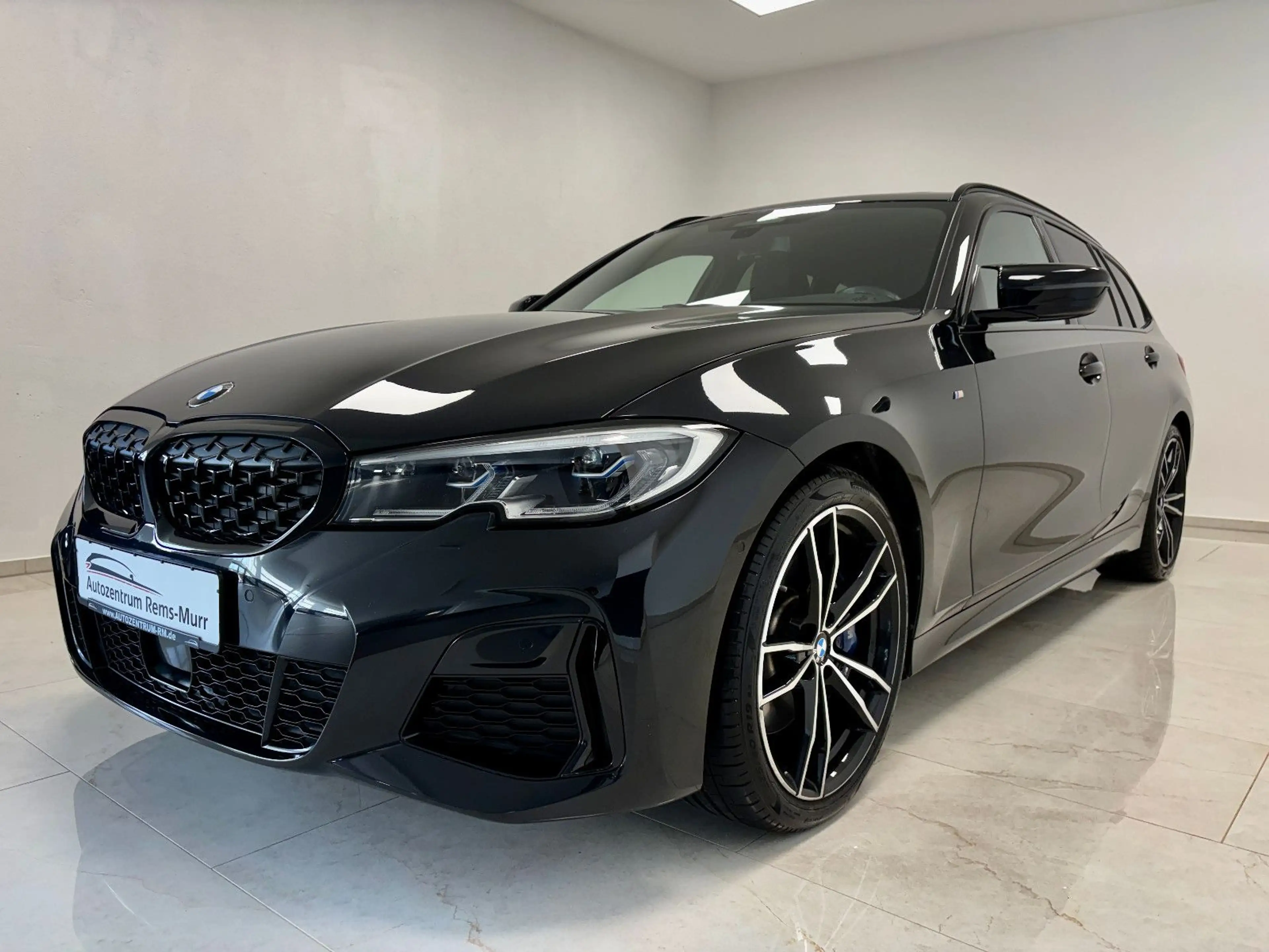 BMW 340 Touring  xDrive *PANO*8-FACH* HEAD-UP* — photo 7