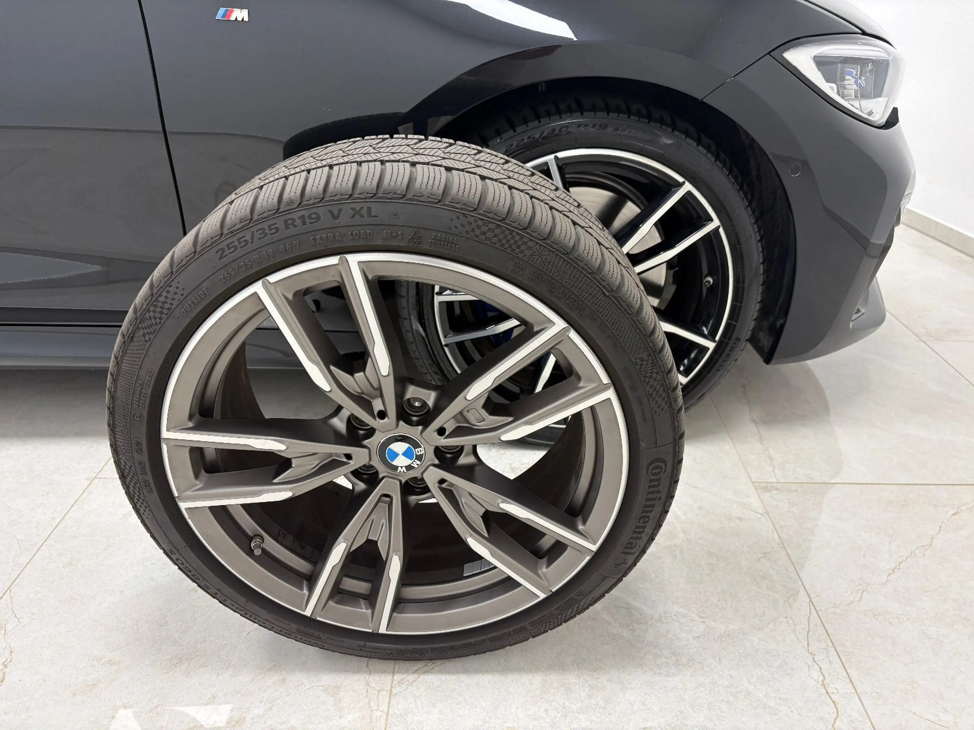 BMW 340 Touring  xDrive *PANO*8-FACH* HEAD-UP* — photo 11