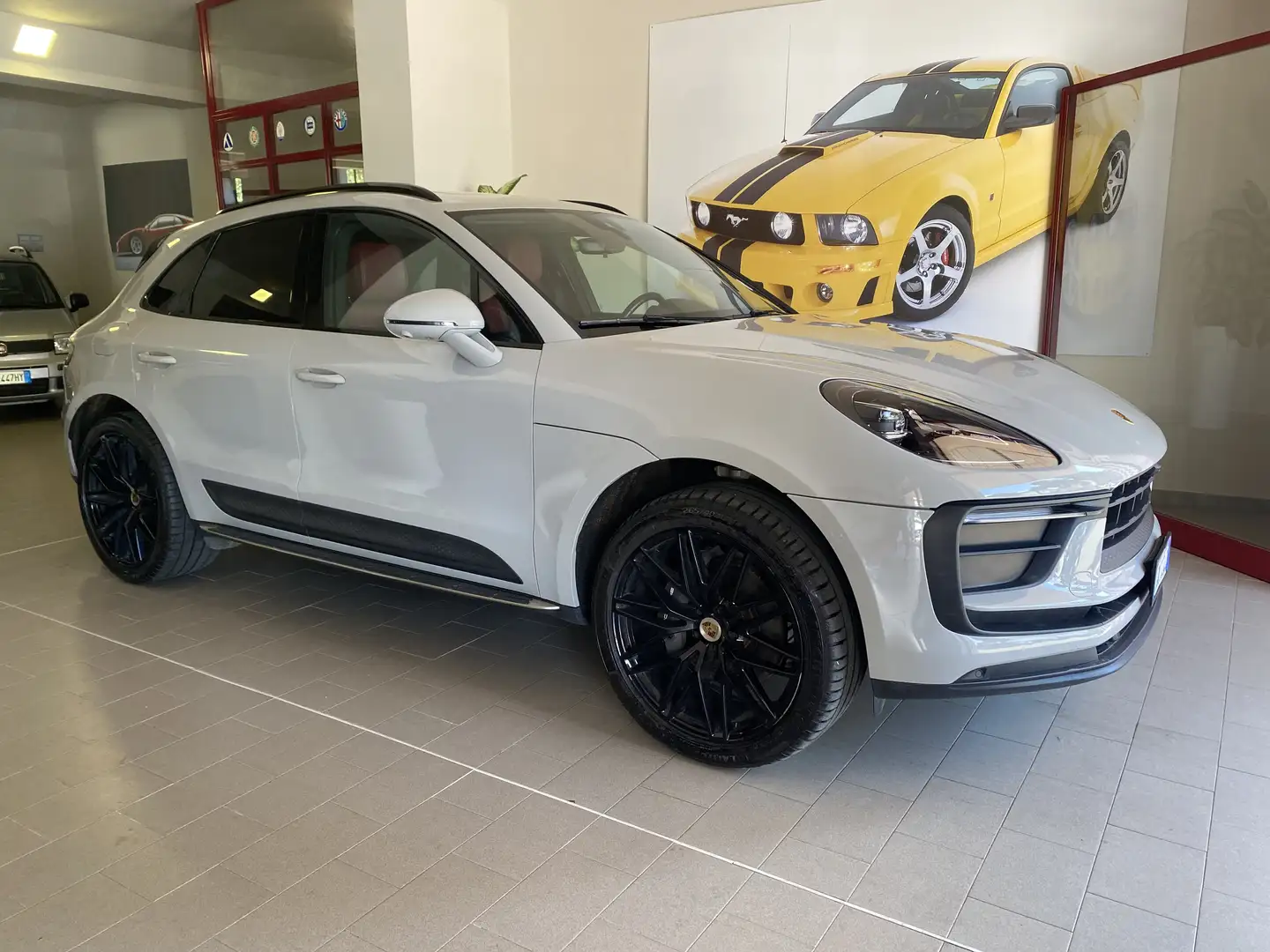 Porsche Macan 2.0 T 265cv pdk tetto cerchi 21 full optional!! Beige - 1