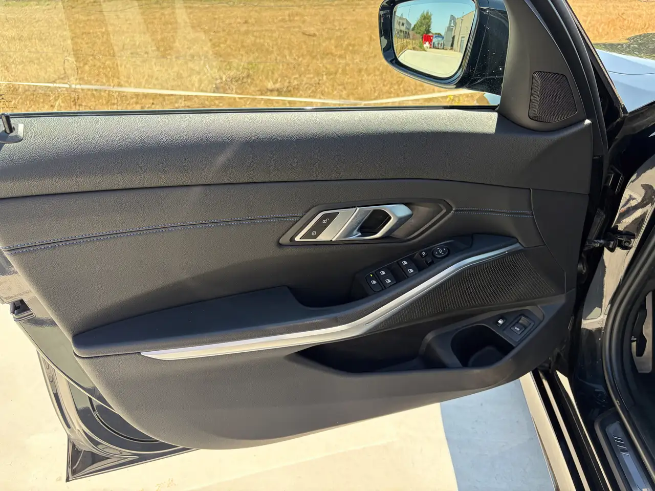 BMW 330 Touring 330eA PHEV * PANO * CAMERA * HUD *, миниатюра 11