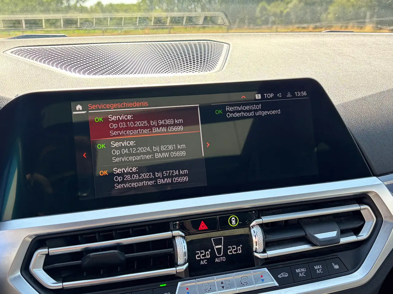 BMW 330 Touring 330eA PHEV * PANO * CAMERA * HUD *, миниатюра 22
