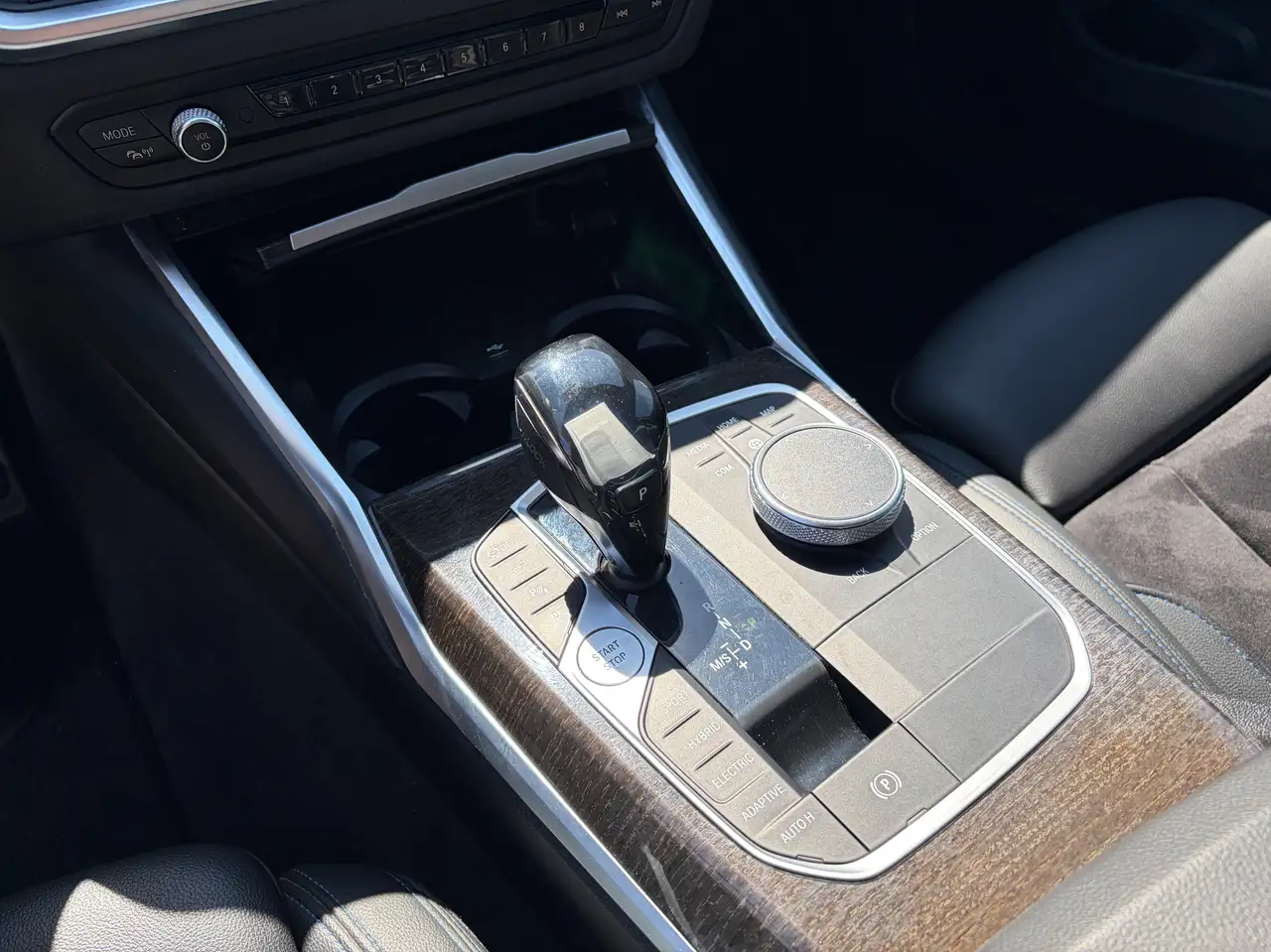 BMW 330 Touring 330eA PHEV * PANO * CAMERA * HUD *, миниатюра 19