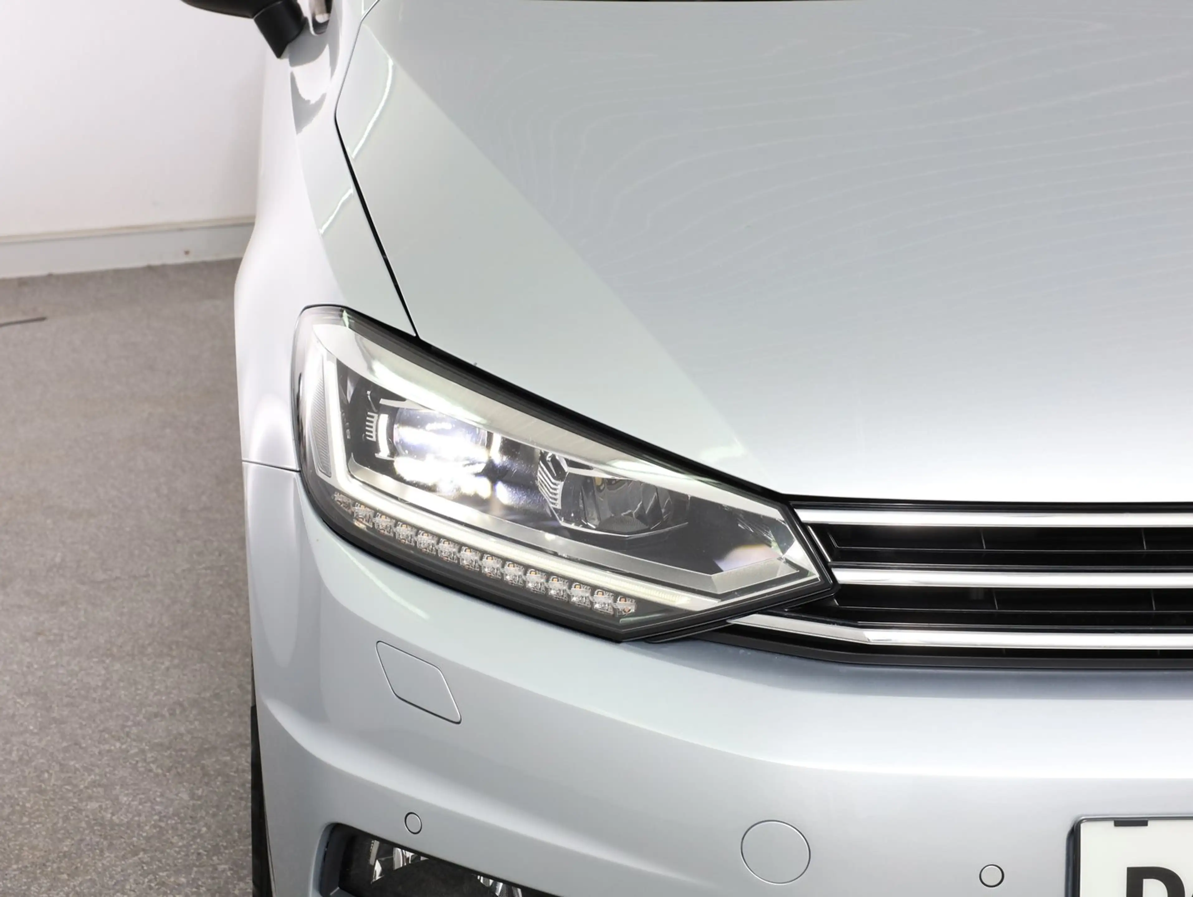 Volkswagen Touran Comfortline TDI SCR — photo 7