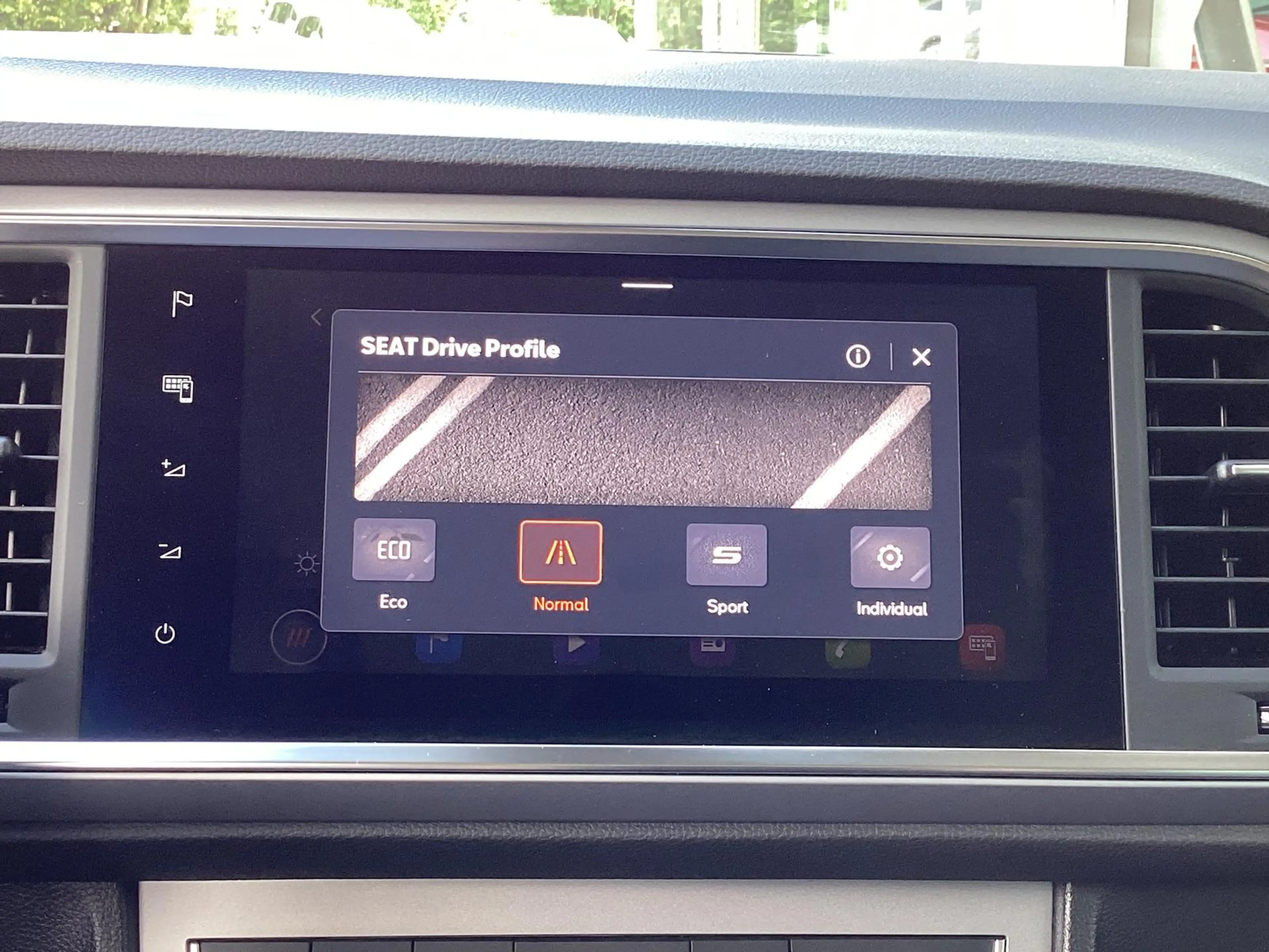 SEAT Ateca 2.0 TDI DSG FR/App/SHZ/LED/Kamera/ACC/Navi — photo 13