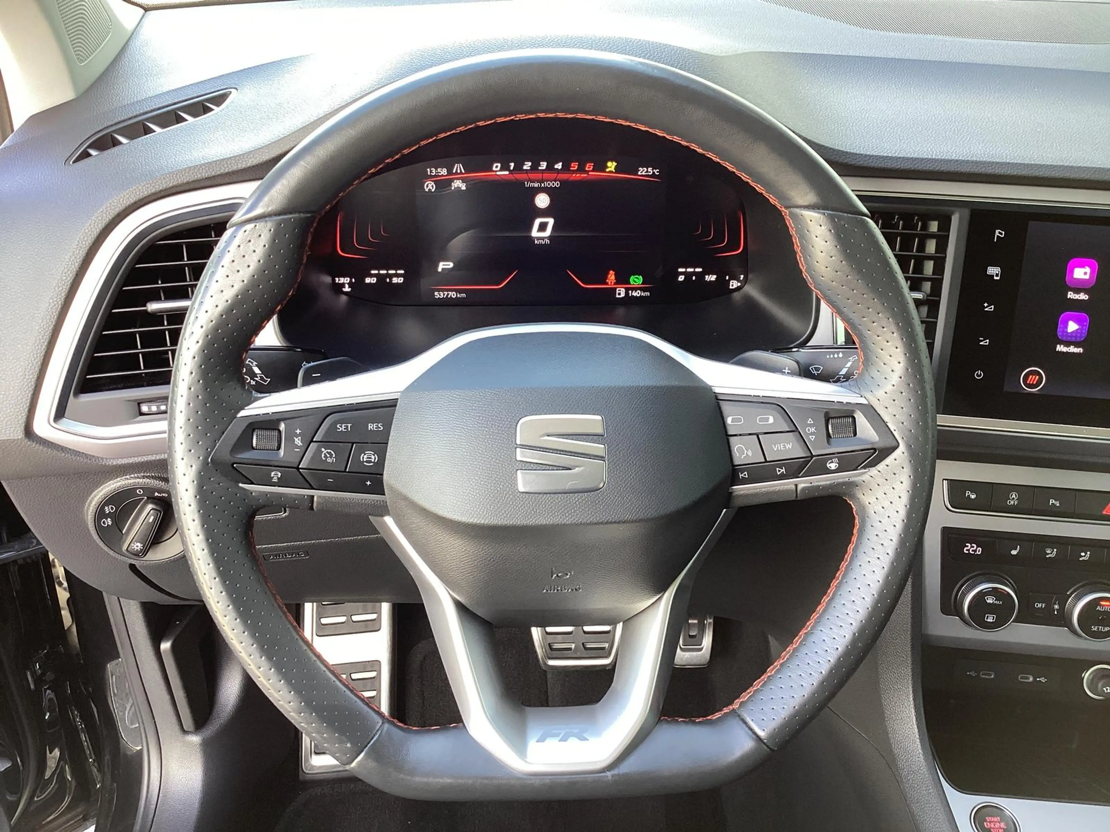 SEAT Ateca 2.0 TDI DSG FR/App/SHZ/LED/Kamera/ACC/Navi — photo 7