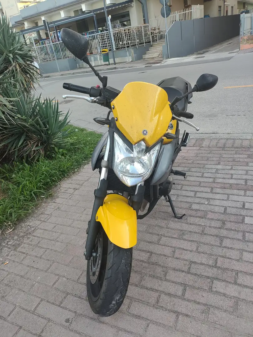 Yamaha XJ 6 Amarillo - 1