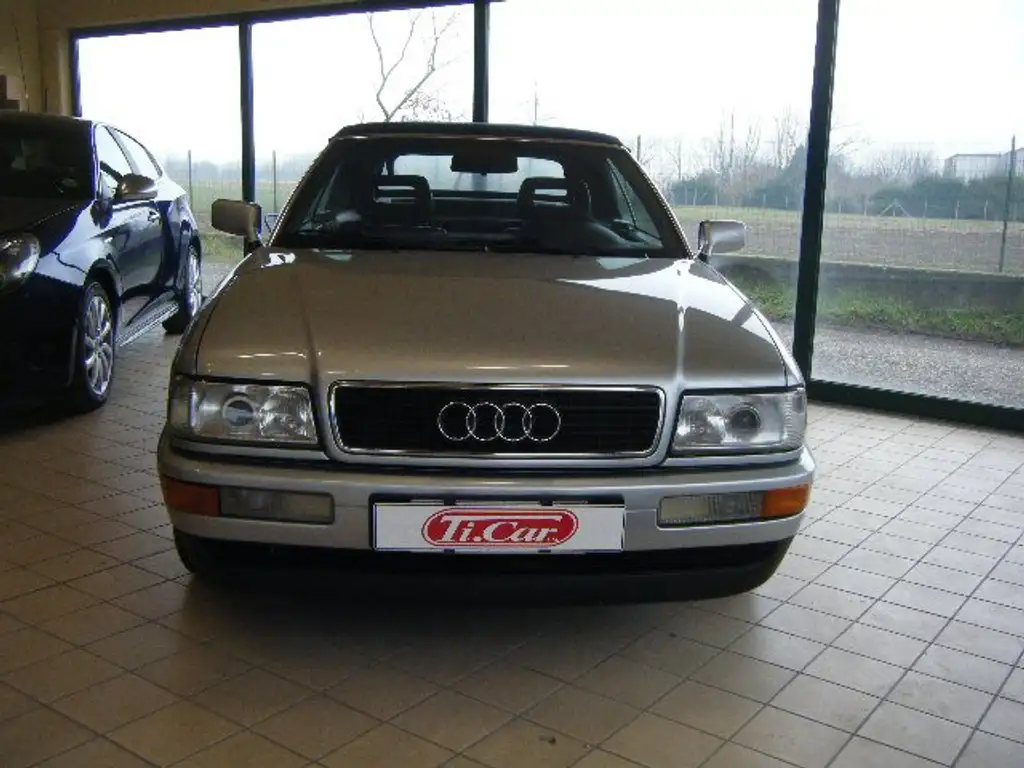 Audi Cabriolet 1996 из Европы — купить под ключ