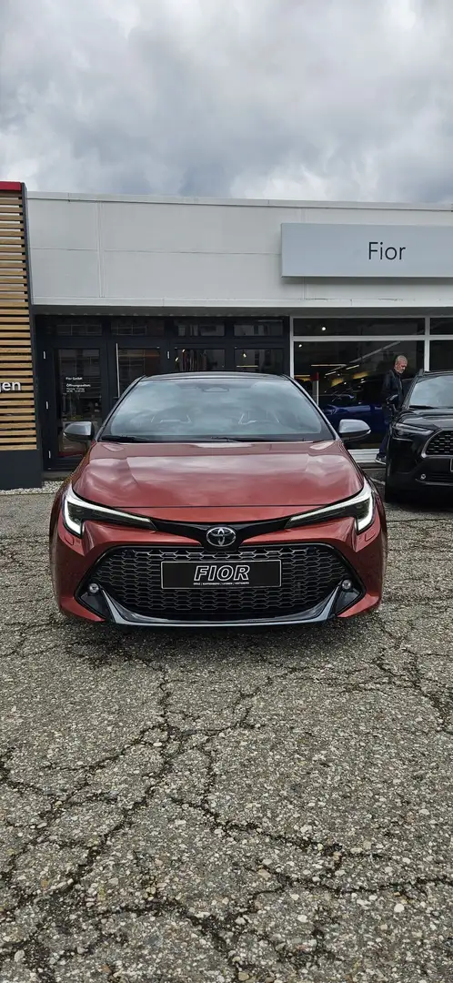 Toyota Corolla HB GR Rot - 2