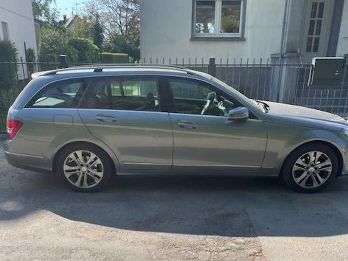 Mercedes-Benz C 180 C-Klasse T-Modell T (BlueEFFICIENCY) 7G-TRONIC Grau - 2