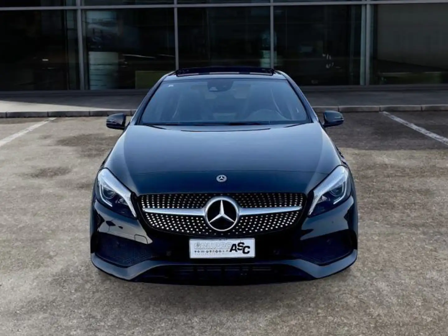 Mercedes-Benz A 180 A 180 d Premium auto my16 Nero - 2