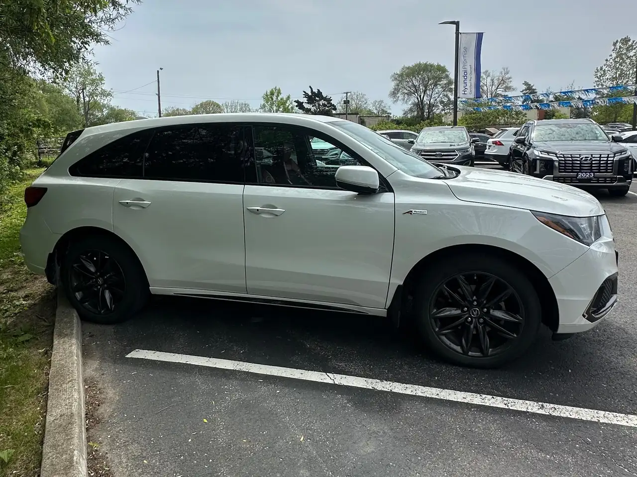 Acura MDX снимка Acura MDX