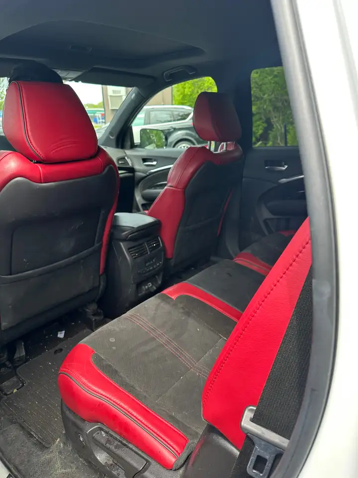 Acura MDX снимка Acura MDX