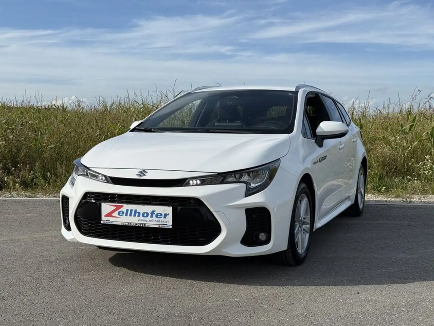 Suzuki Swace 1,8 HEV E-CVT Shine Weiß - 2