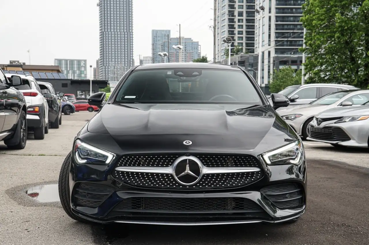 Mercedes-Benz CLA снимка Mercedes-Benz CLA