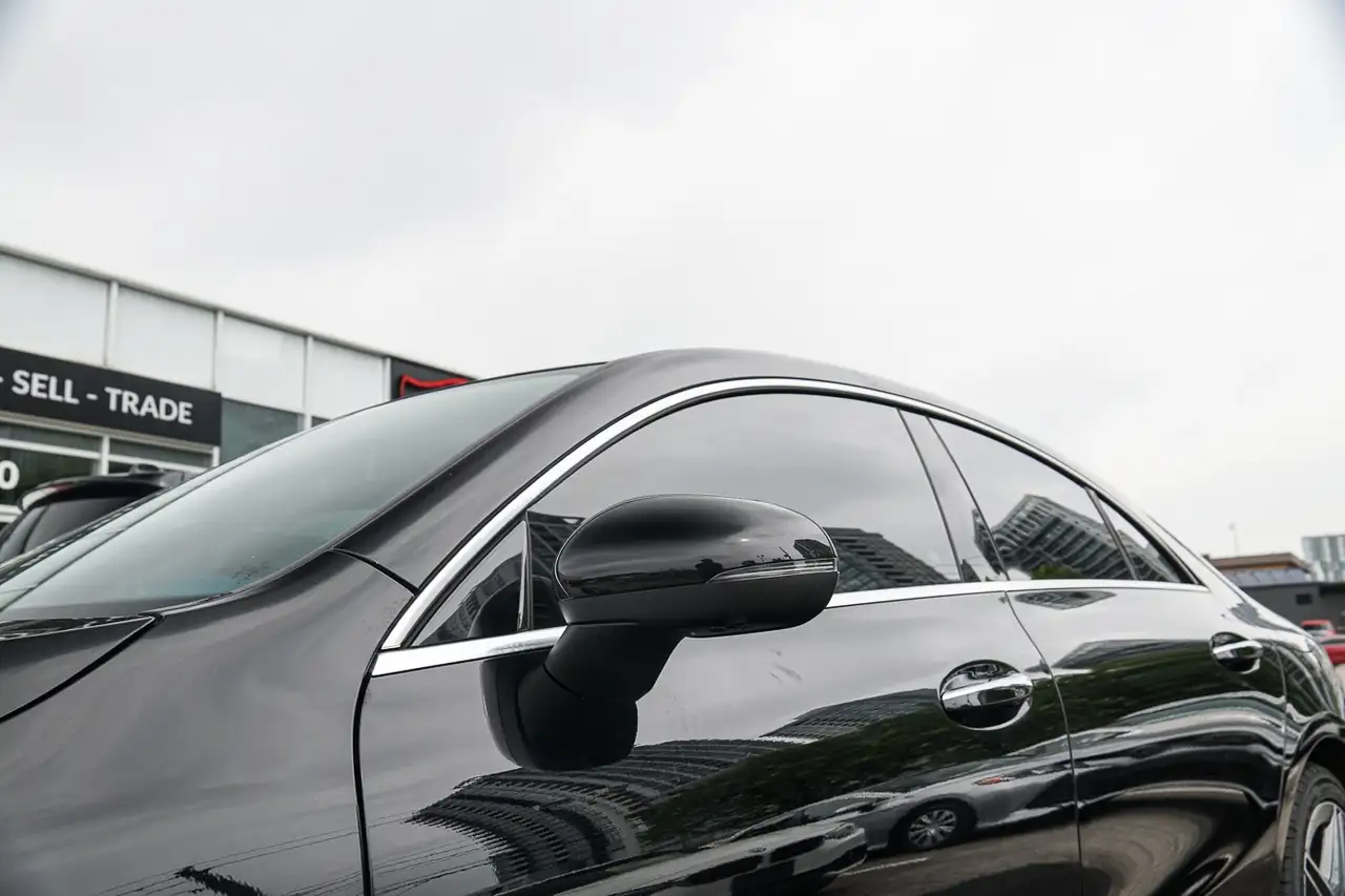 Mercedes-Benz CLA снимка Mercedes-Benz CLA
