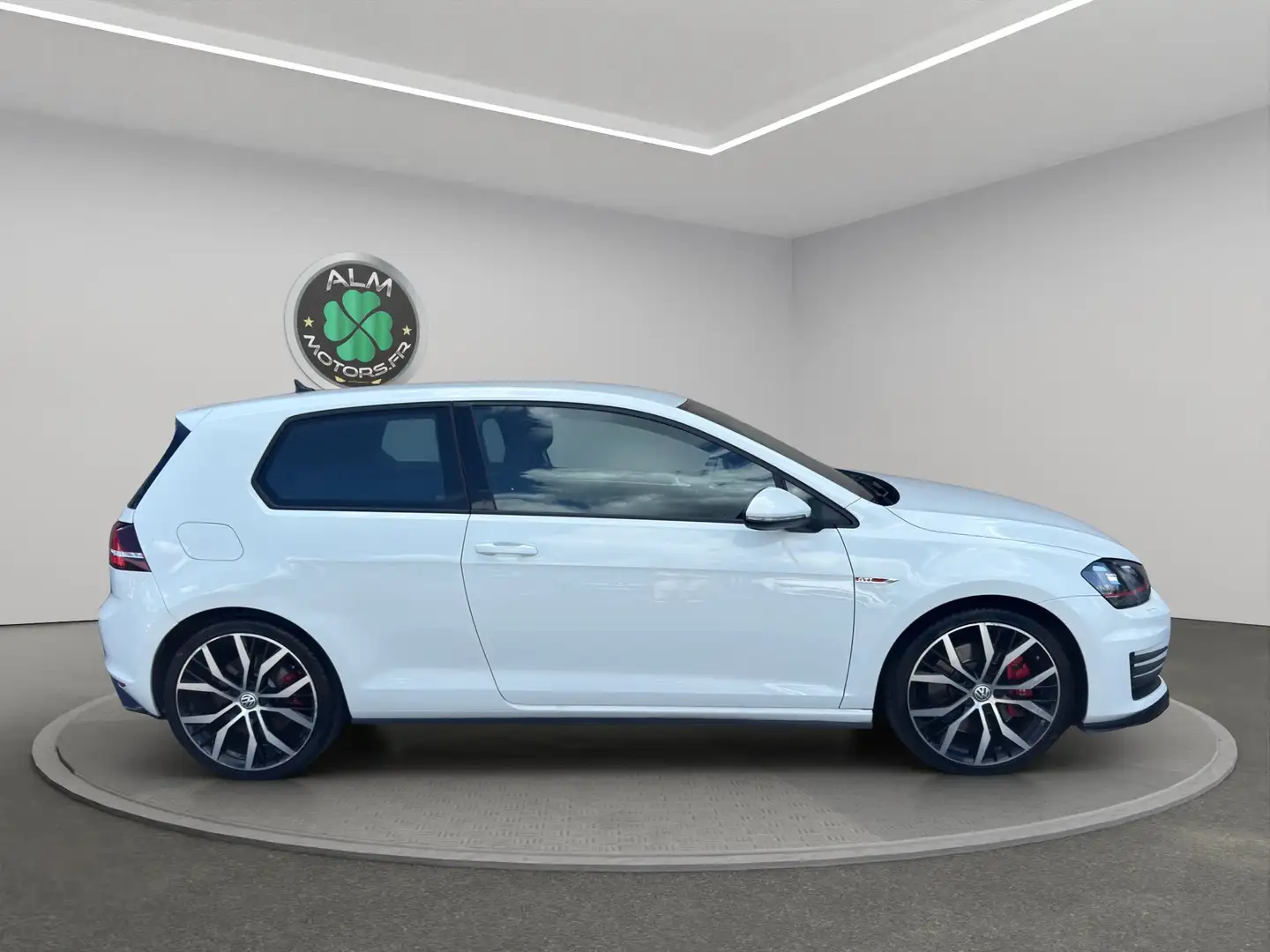 Volkswagen Golf GTI Golf 2.0 TSI 230 BlueMotion Tech GTI Performance Alb - 2
