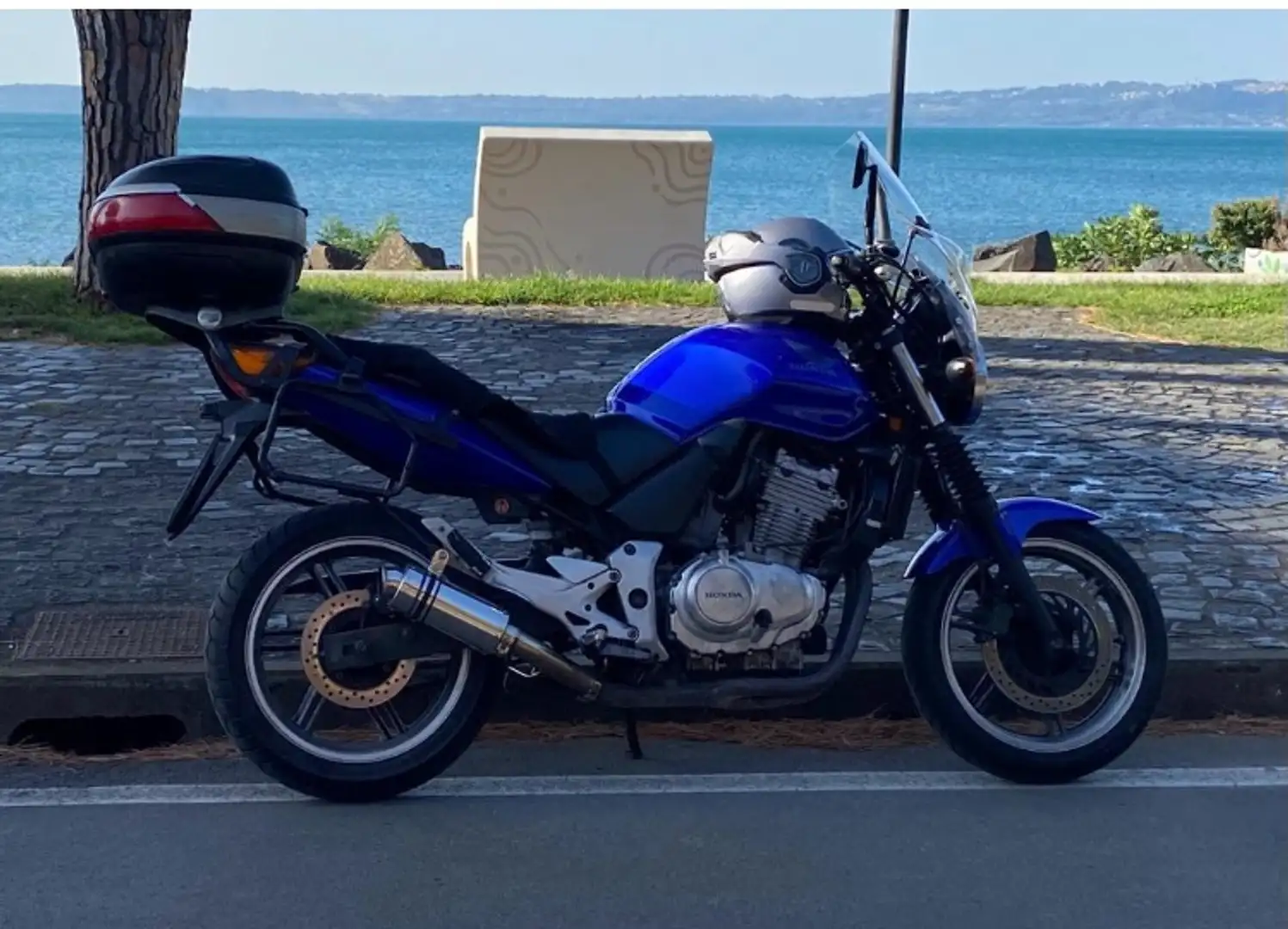 Honda CBF 500 Naket Abs Blau - 1