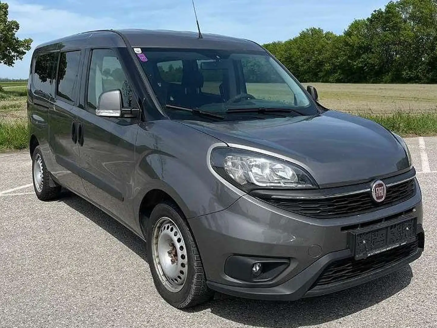 Fiat Doblo SX Maxi Kombi 100.000 km Grijs - 1