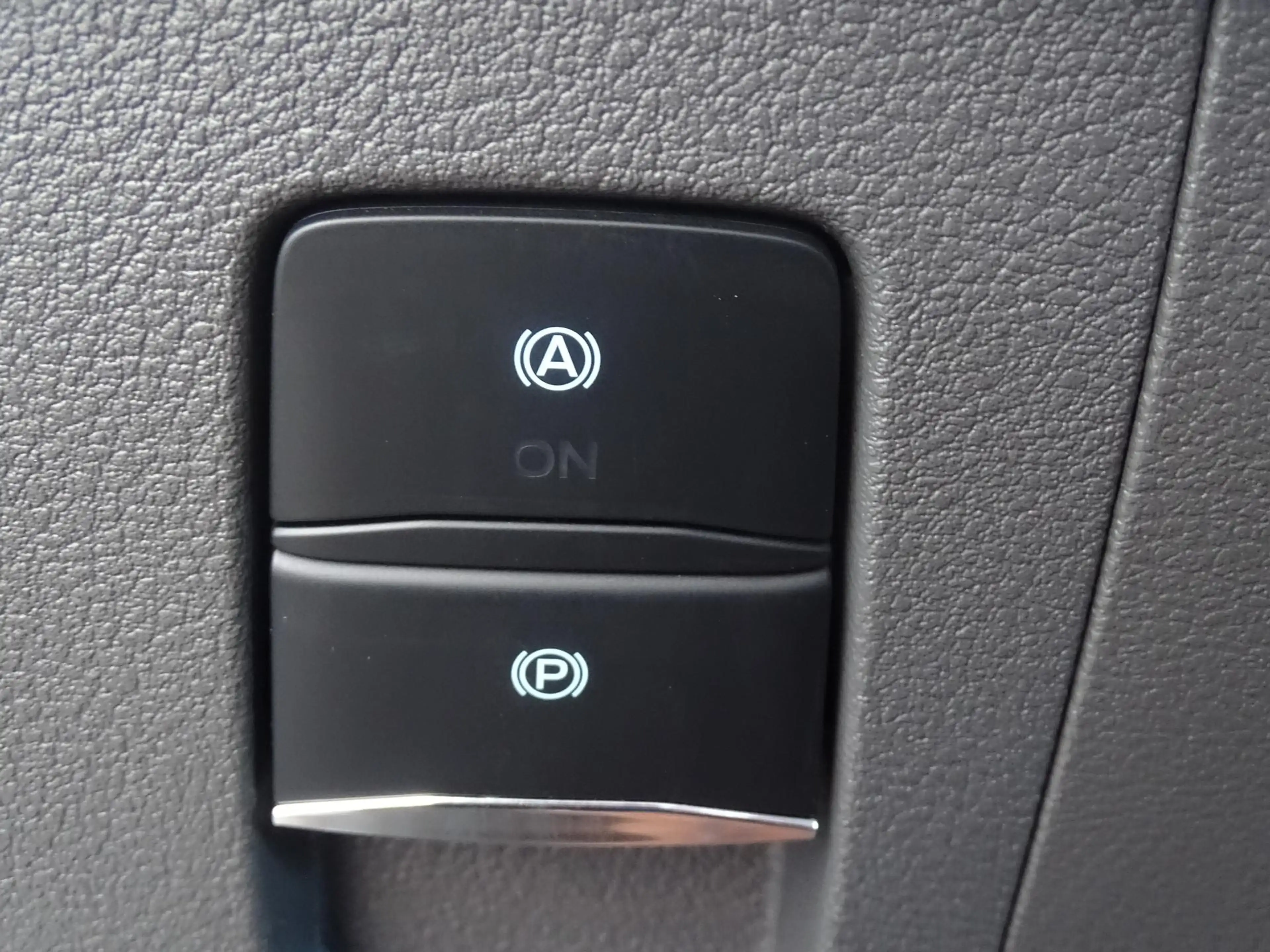 Ford E-Transit L2H2 Trend 68 kWh | 4,25 T | B Rijbewijs | laadvlo — photo 13