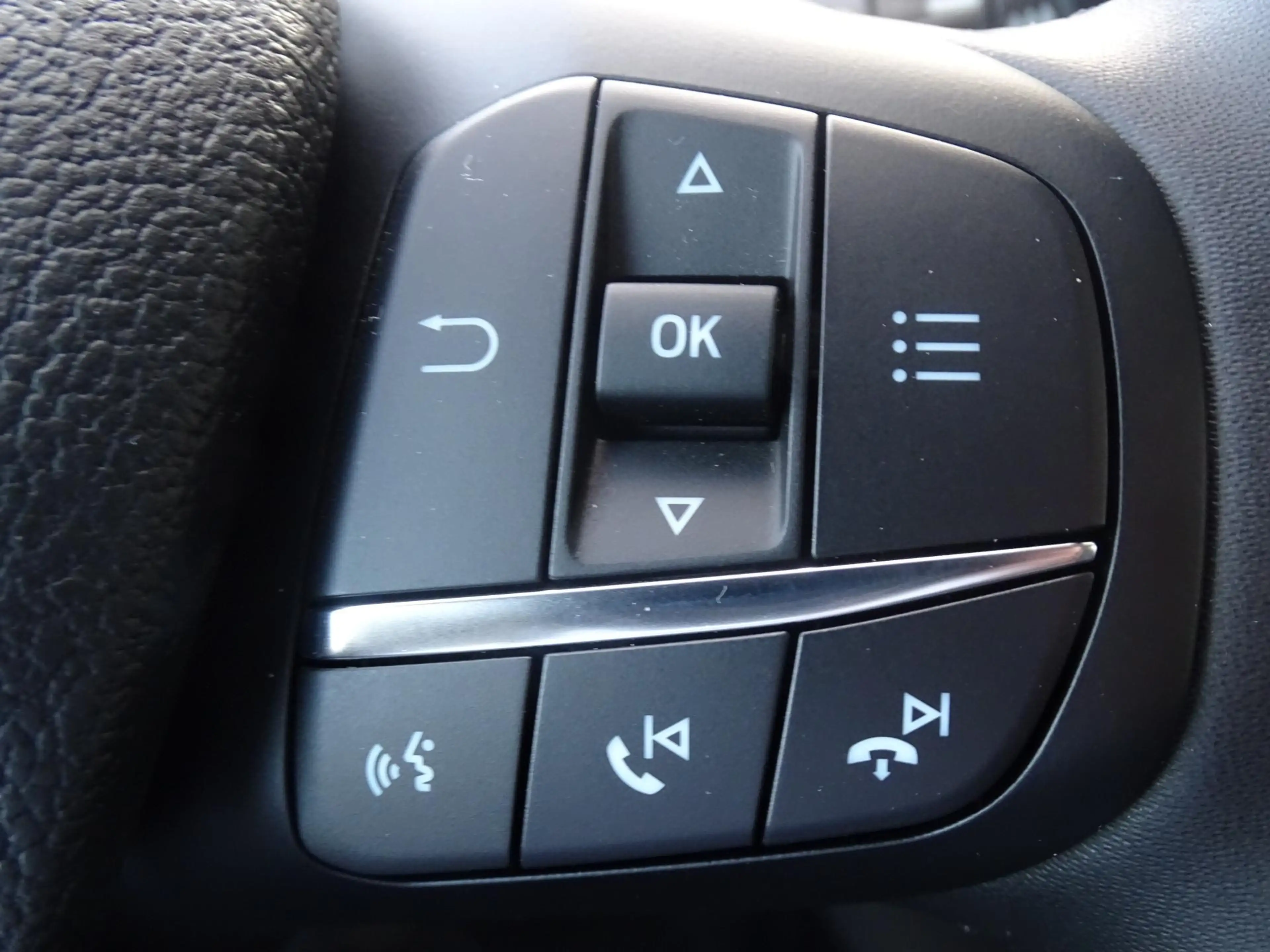 Ford E-Transit L2H2 Trend 68 kWh | 4,25 T | B Rijbewijs | laadvlo — photo 20