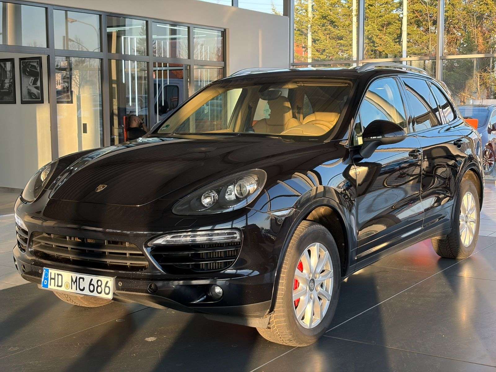 Second hand Porsche Cayenne 