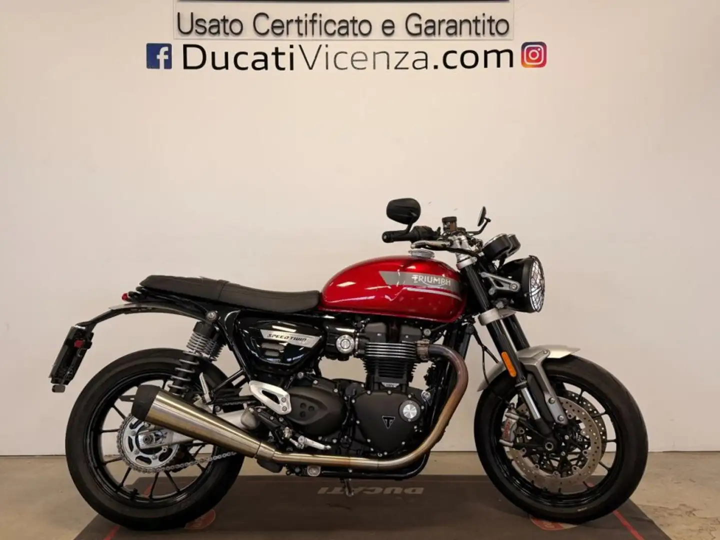 Triumph Speed Twin 1200 Rosso - 1