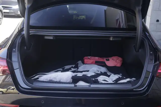 Mercedes-Benz Cla view 19