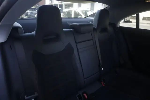 Mercedes-Benz Cla view 14