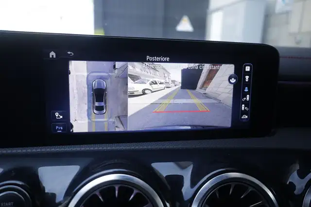 Mercedes-Benz Cla view 8