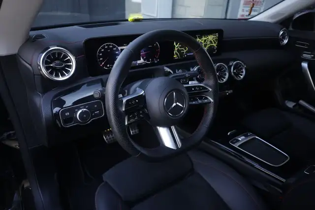 Mercedes-Benz Cla view 16