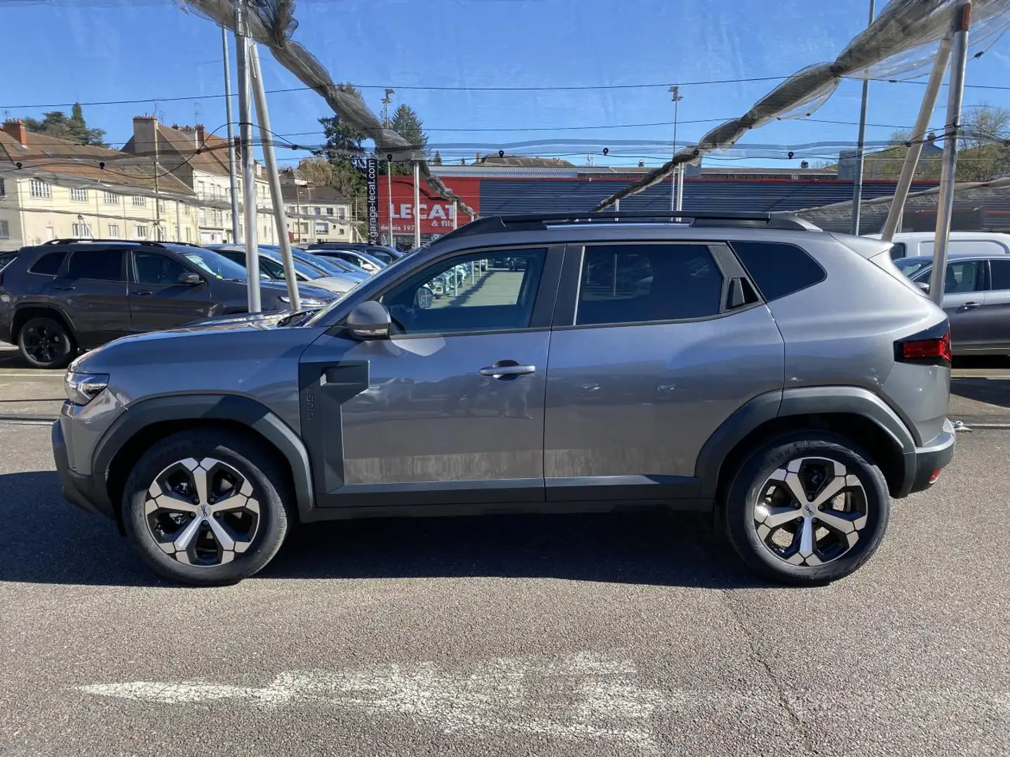 Dacia Duster III 1.6 Hybrid 140 4X2 Journey BVA Gris - 2