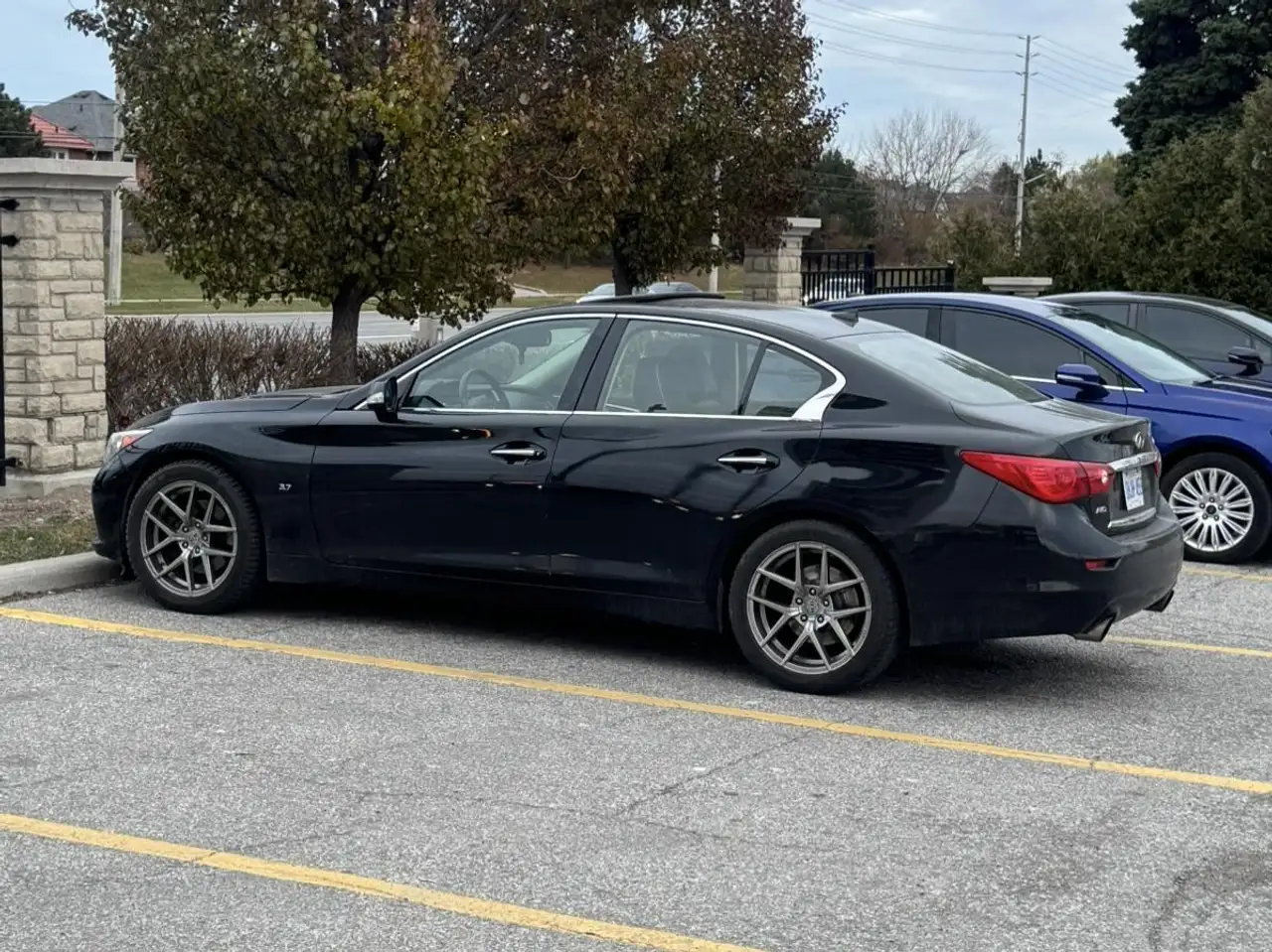 Infiniti Q50 снимка Infiniti Q50