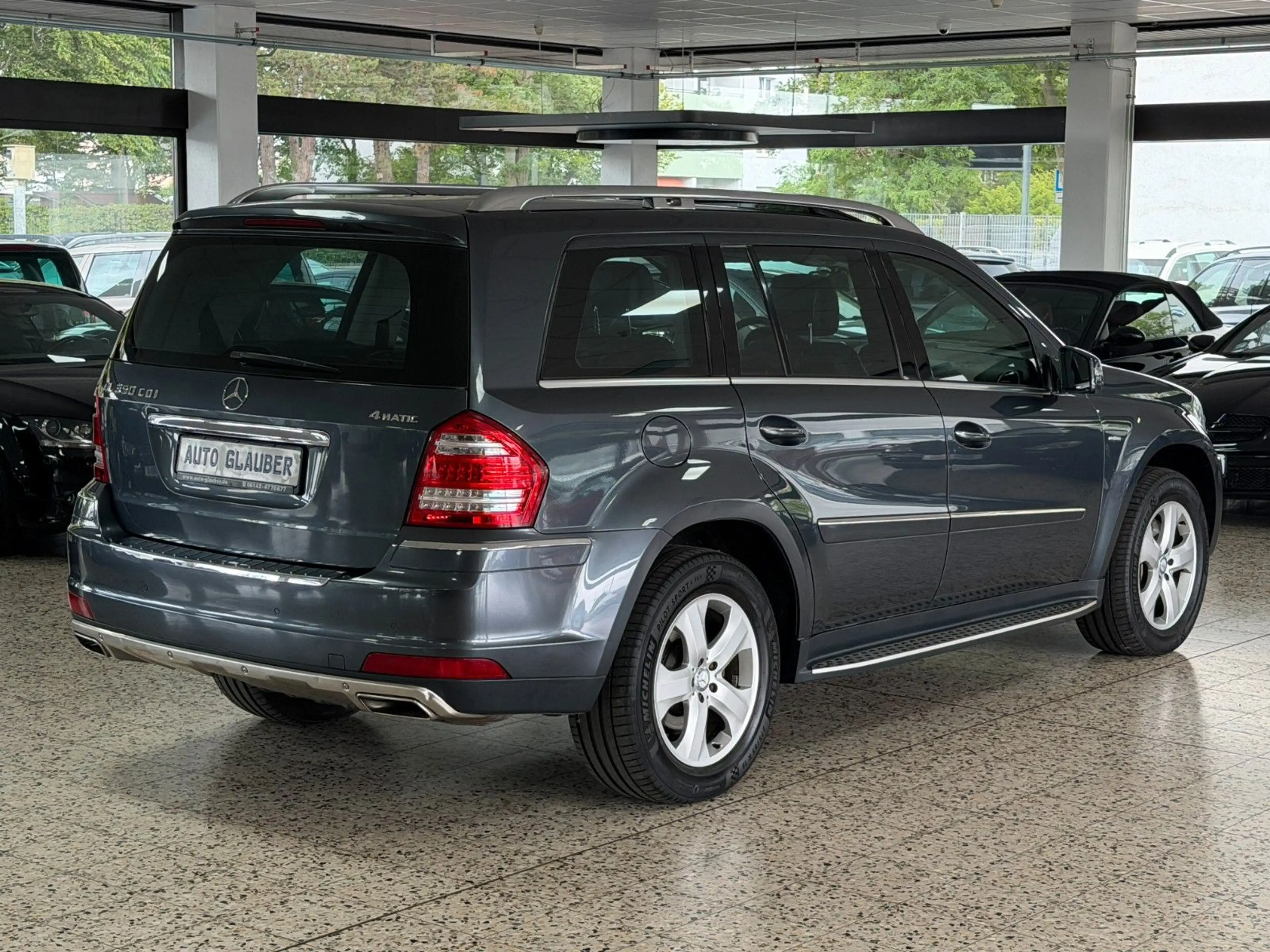 Mercedes-Benz GL 350 CDI 4Matic/AMG/Xenon/Navi/Kamera/1.Hand — photo 4