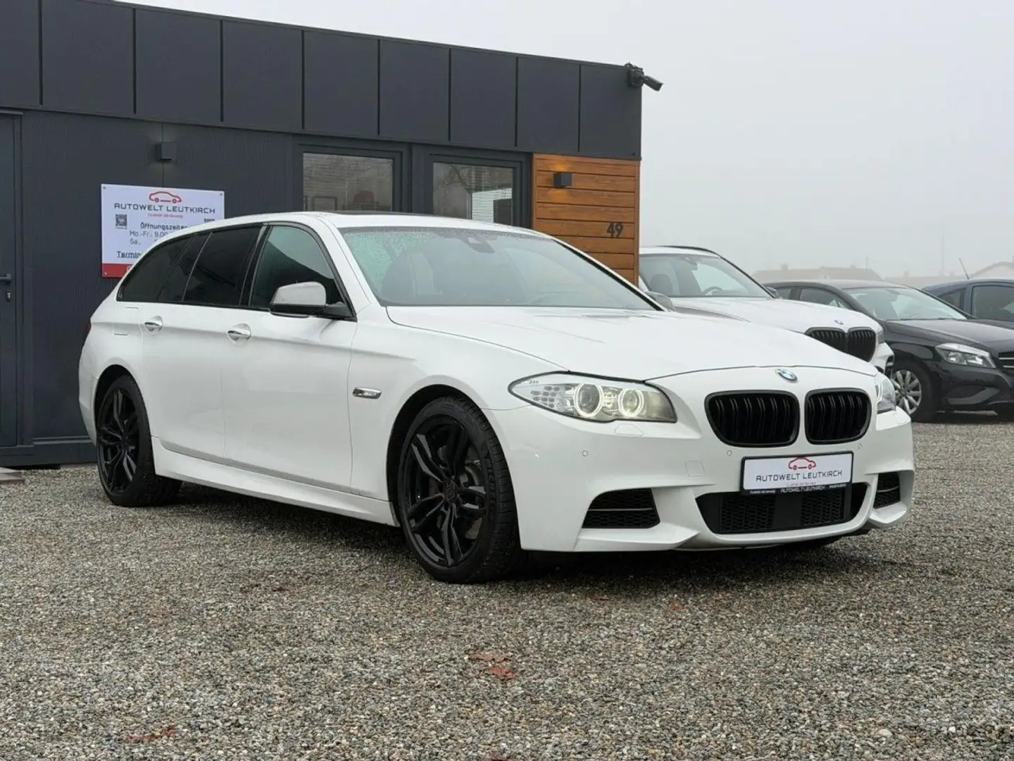 BMW 550 5 Touring M550 d xDrive M-PAKET KLIMA XENON PDC Fehér - 2