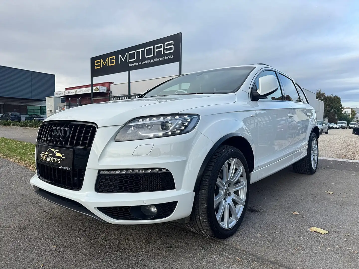 Audi Q7 3,0 TDI quattro DPF Tiptronic 3XSLINE PANO 7-SI... Weiß - 1