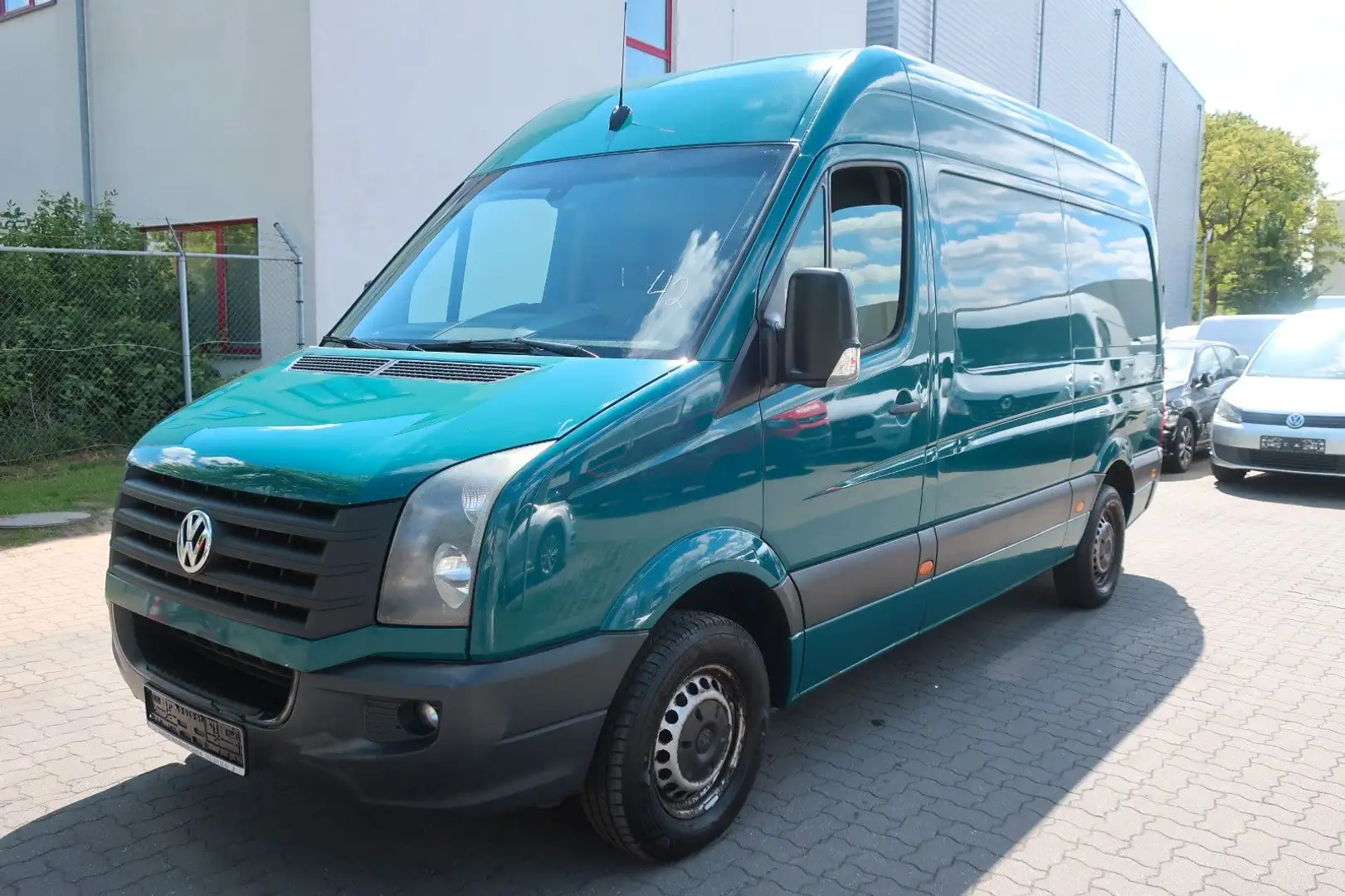Volkswagen Crafter Kasten 30 mittel L2H2 Hochdach Klima AHK Verde - 1
