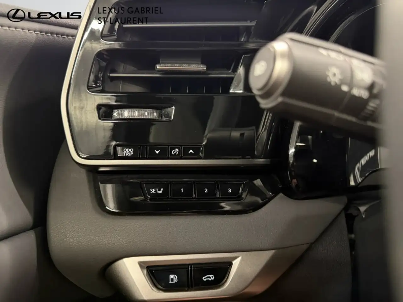 Lexus RX снимка Lexus RX