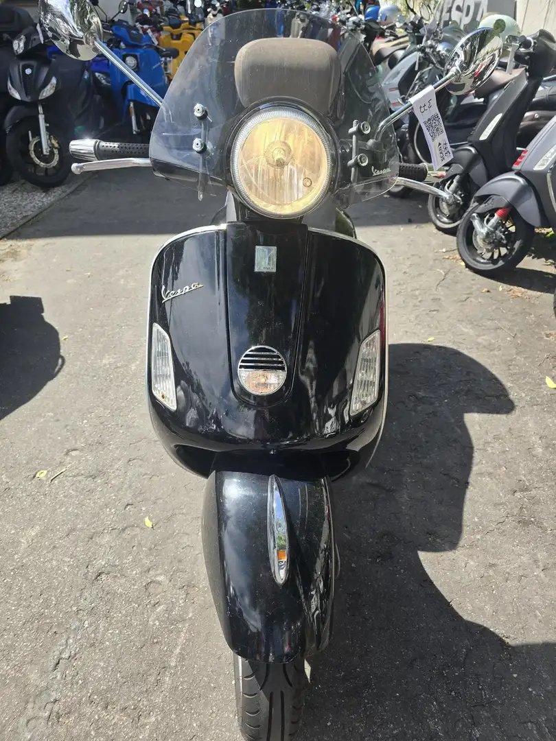 Vespa GTS 250 ABS Topcase Windschild Zwart - 1