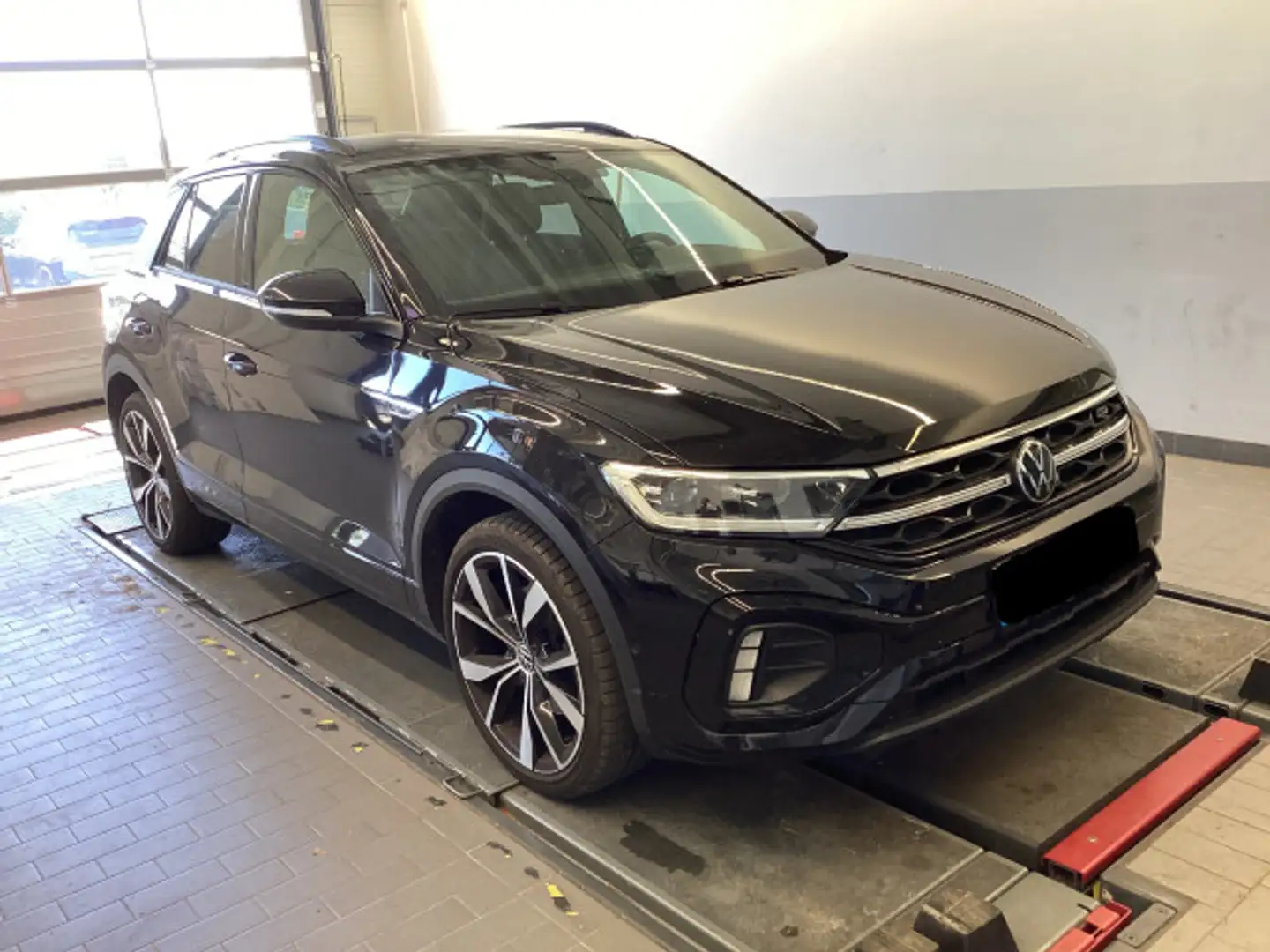 Volkswagen T-Roc 1.5 TSI DSG R-Line AHK Kamera LED Schwarz - 2