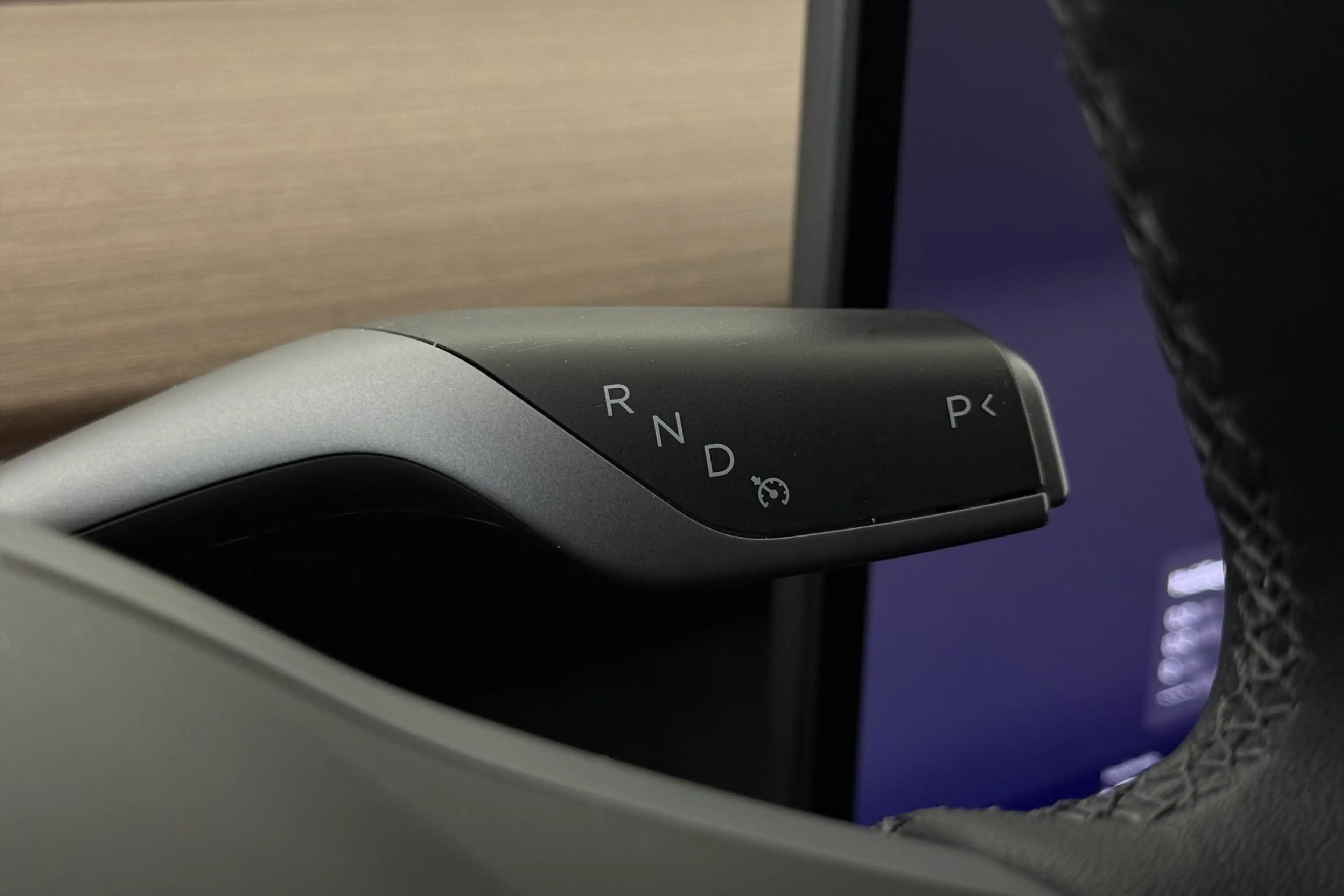 Tesla Model Y PERFORMANCE DUAL MOTOR AWD + GPS + LEDER + CAMERA — photo 12