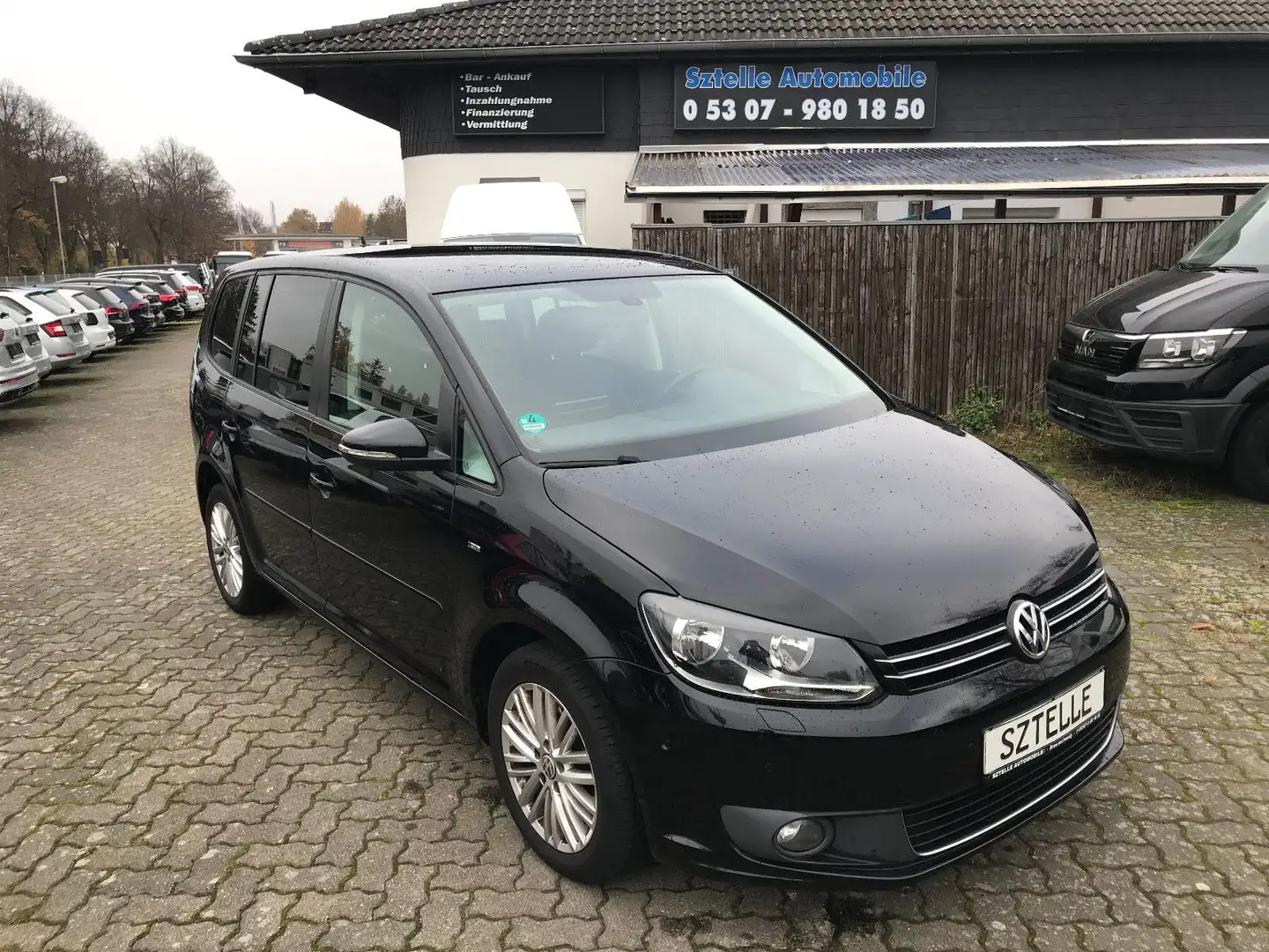 Volkswagen Touran 1.4 Cup *7 Sitzer*1.Hand* Schwarz - 1